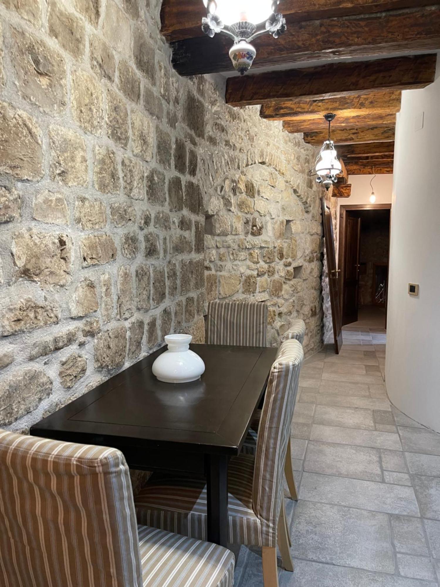 Villa Gabine Kaštela Eksteriør billede