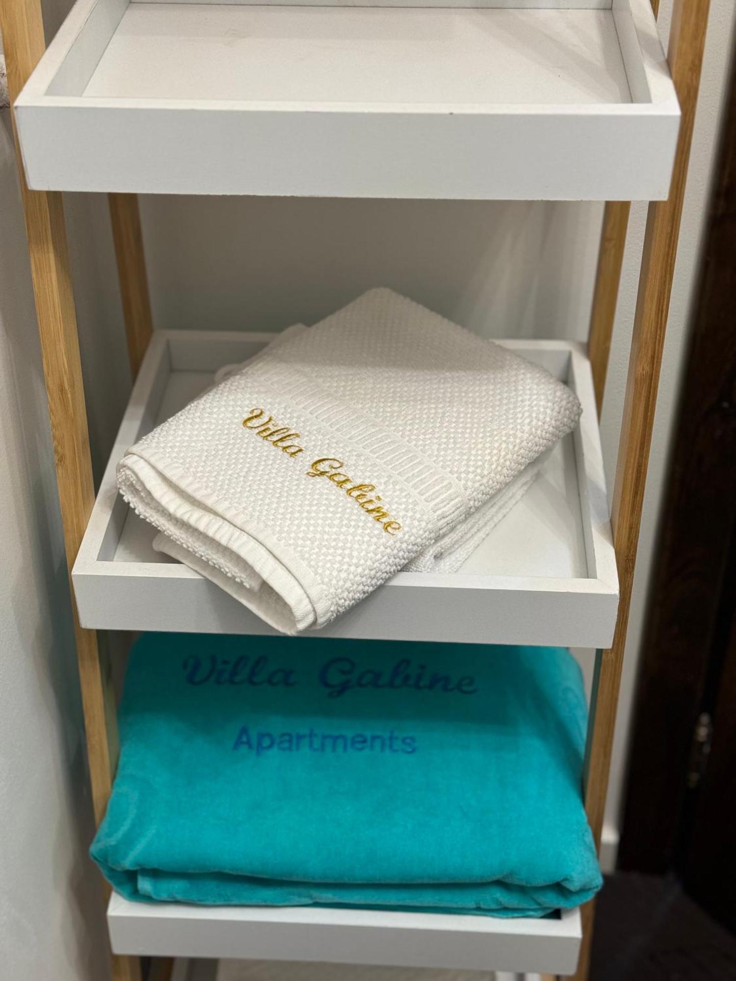 Villa Gabine Kaštela Eksteriør billede