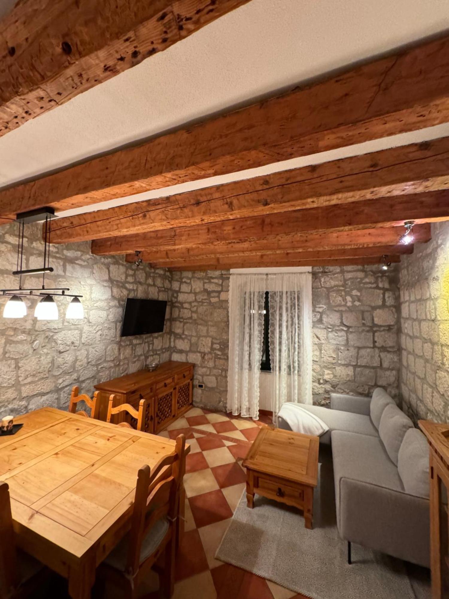 Villa Gabine Kaštela Eksteriør billede